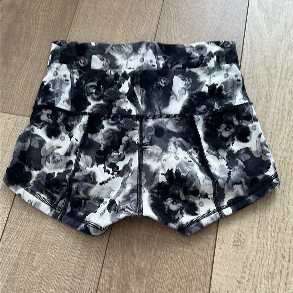 Floral Black and White Women's Shorts